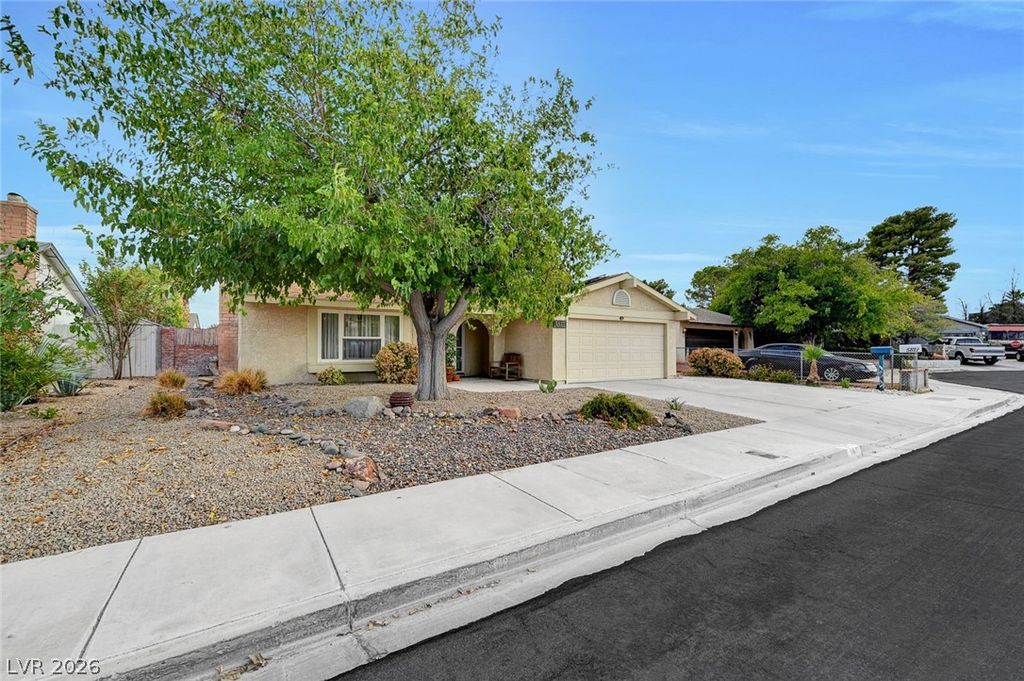 5817 Mary Way, Las Vegas, NV 89108 — photo 4