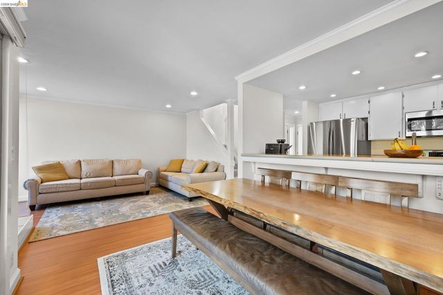 3415 La Selva St, San Mateo, CA 94403