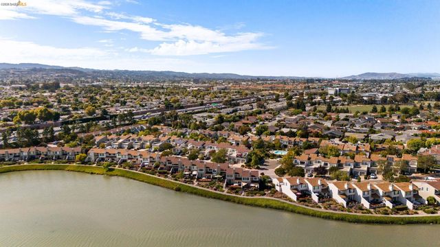 3415 La Selva St, San Mateo, CA 94403