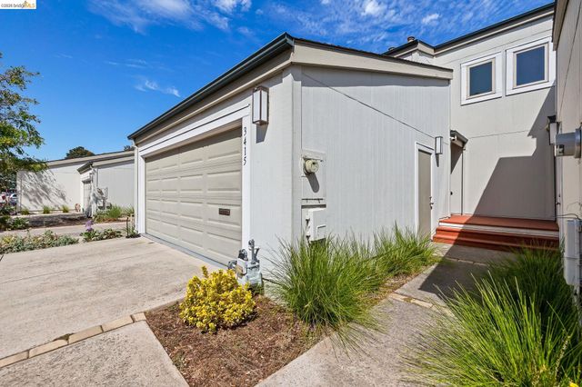 3415 La Selva St, San Mateo, CA 94403