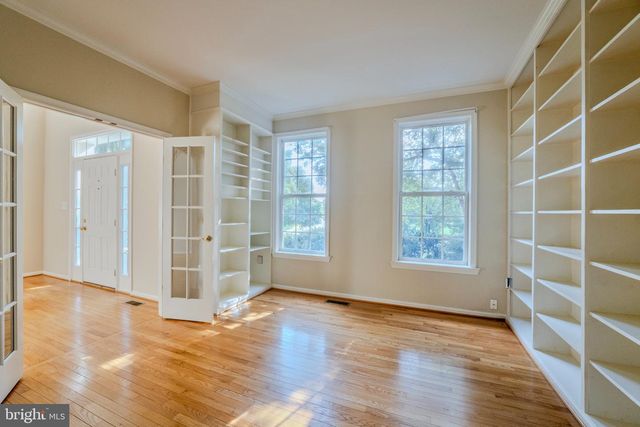 21467 ESTATE PL, Ashburn, VA 20147