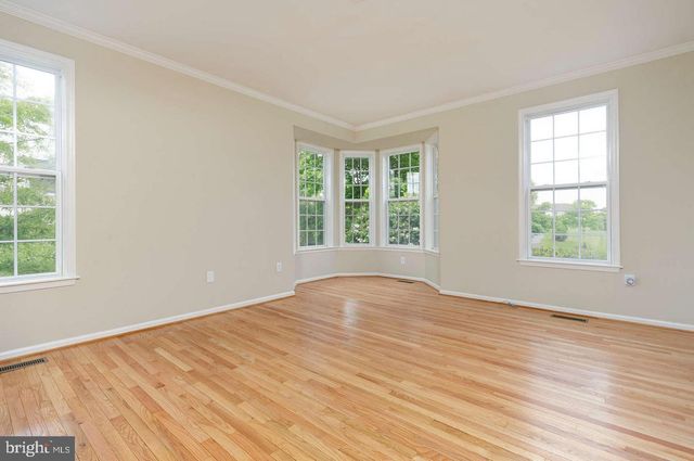 21467 ESTATE PL, Ashburn, VA 20147