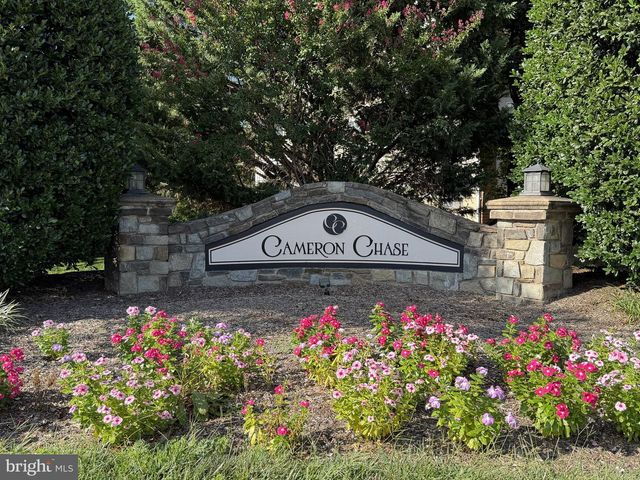 21467 ESTATE PL, Ashburn, VA 20147