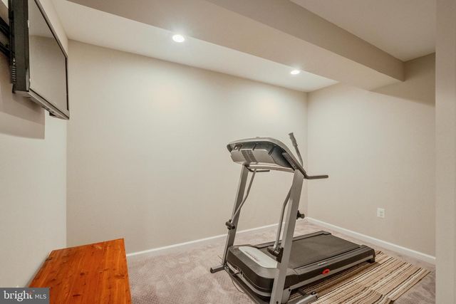 21467 ESTATE PL, Ashburn, VA 20147