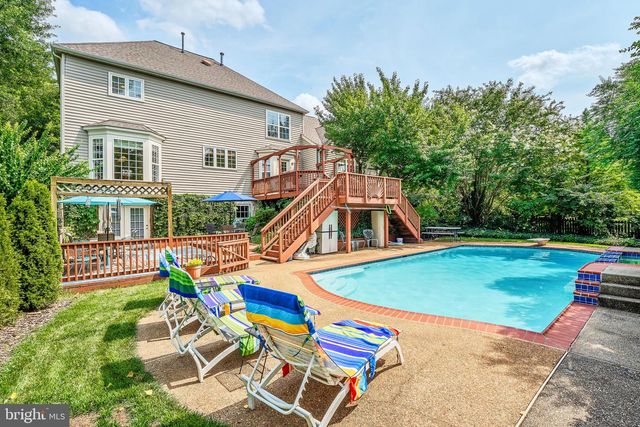21467 ESTATE PL, Ashburn, VA 20147