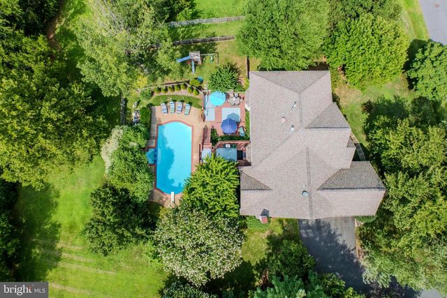 21467 ESTATE PL, Ashburn, VA 20147