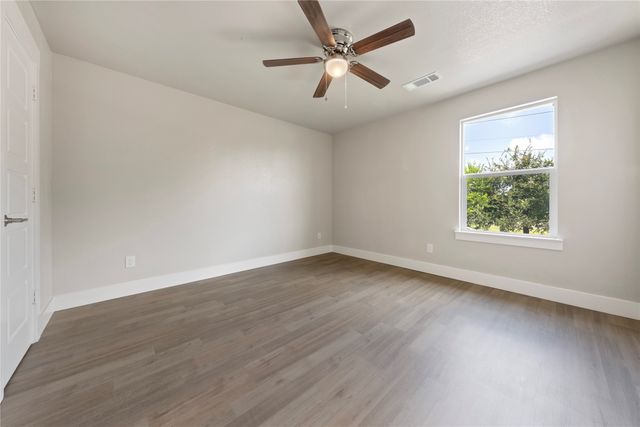 1148 Maplewood Lane, Crowley, TX 76036