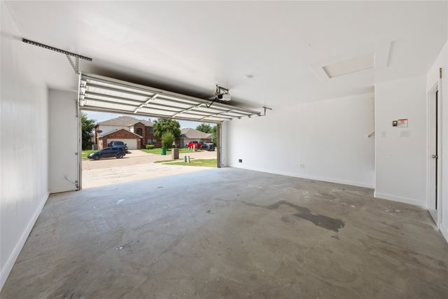 1148 Maplewood Lane, Crowley, TX 76036