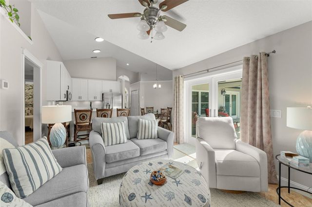 917 VIA BIANCA DRIVE, Davenport, FL 33896