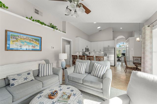 917 VIA BIANCA DRIVE, Davenport, FL 33896