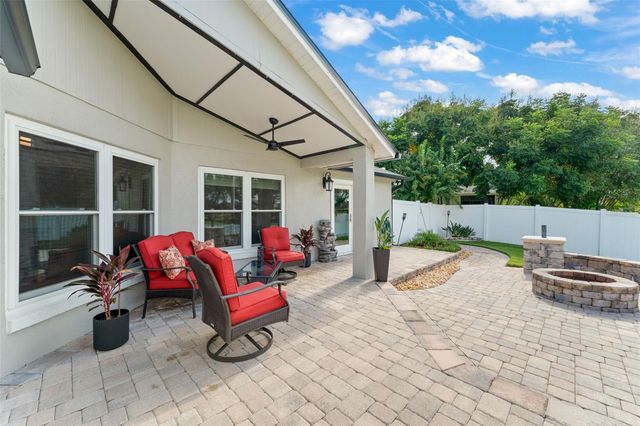 917 VIA BIANCA DRIVE, Davenport, FL 33896