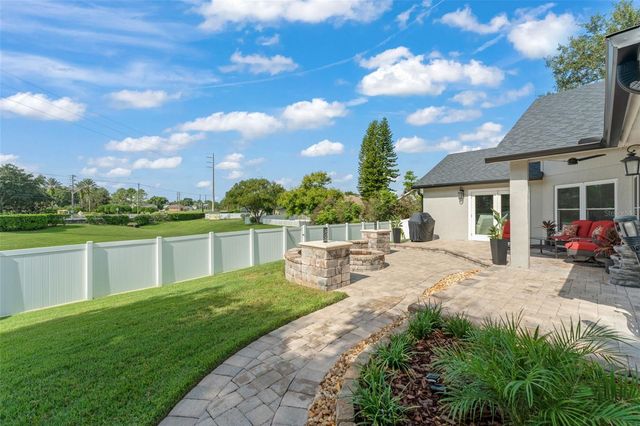 917 VIA BIANCA DRIVE, Davenport, FL 33896