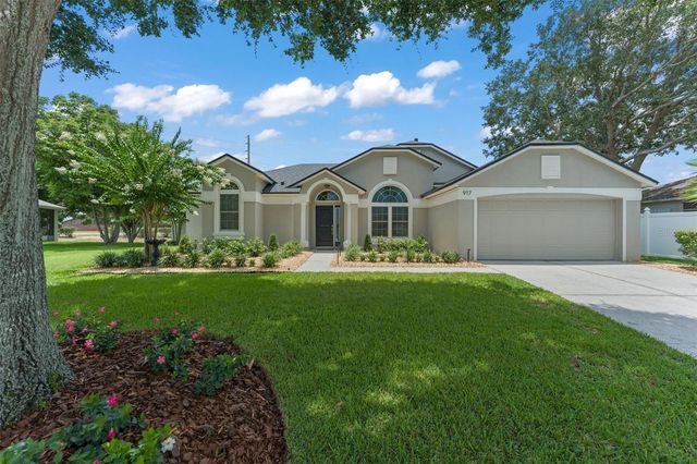 917 VIA BIANCA DRIVE, Davenport, FL 33896