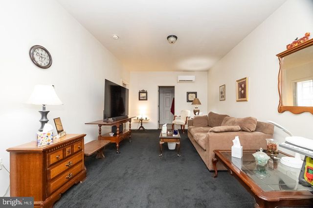 441 W 1ST AVE, Parkesburg, PA 19365