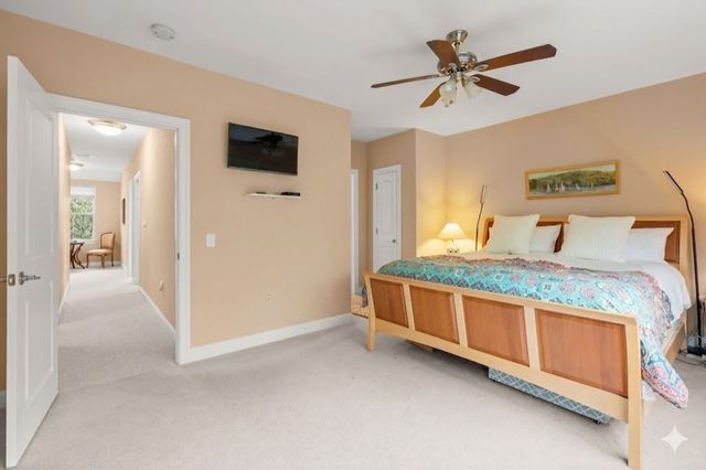 1102 Acorn Dr 1102, North Andover, MA 01845