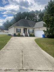 2704 Millhaven Court W, Wilson, NC 27893