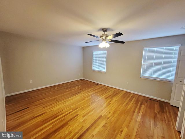26 PICKERSGILL SQ, Owings Mills, MD 21117