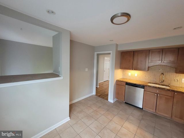 26 PICKERSGILL SQ, Owings Mills, MD 21117