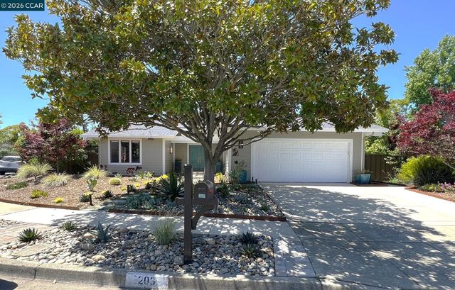 203 Berkshire Ct, Danville, CA 94526
