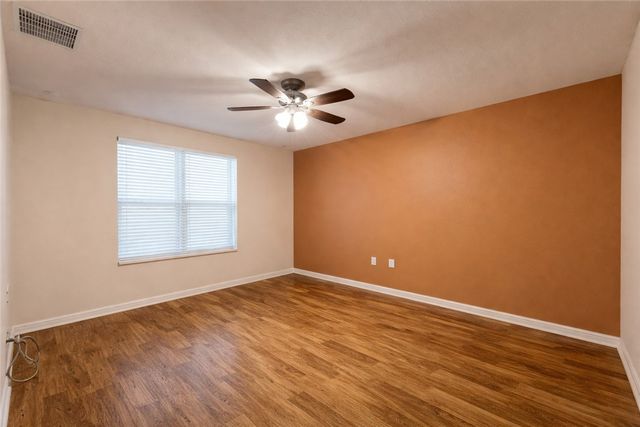 1586 Lexington Square SW, Vero Beach, FL 32962