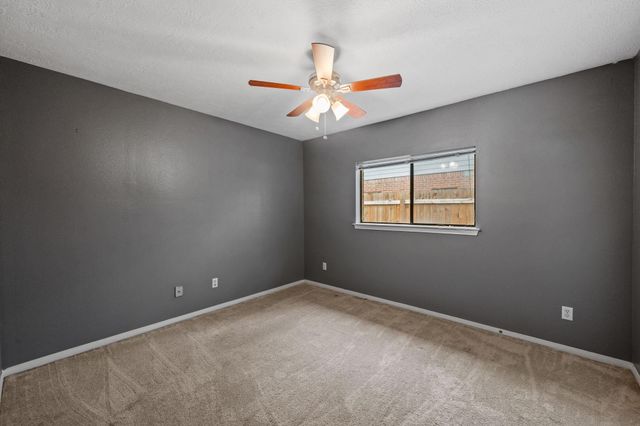 2818 Blue Jay Circle, Humble, TX 77396