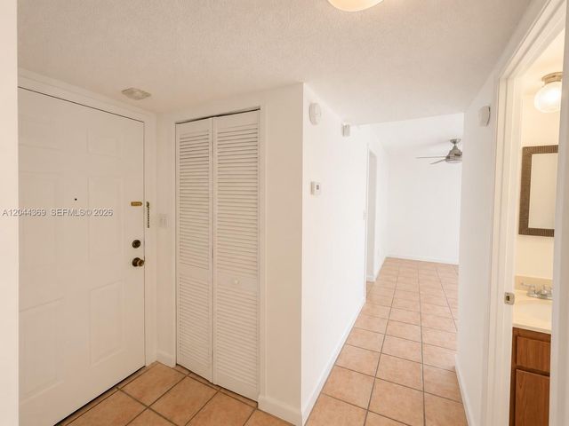 7705 SW 86th St B-213, Miami, FL 33143