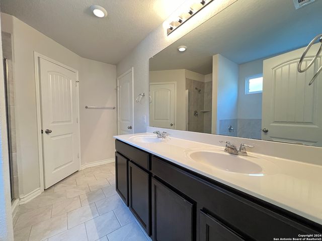 947 Red Merganser, San Antonio, TX 78253