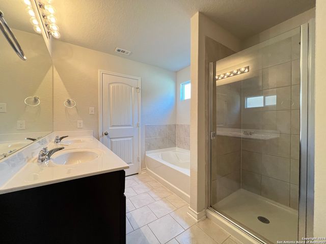 947 Red Merganser, San Antonio, TX 78253