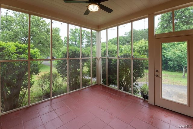 18 B Country Club, Tuscaloosa, AL 35401