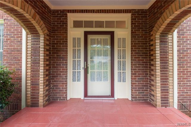18 B Country Club, Tuscaloosa, AL 35401