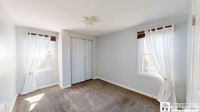 645 Mapleview Rd, Cheektowaga, NY 14225