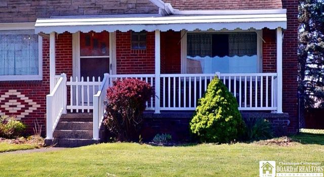 645 Mapleview Rd, Cheektowaga, NY 14225