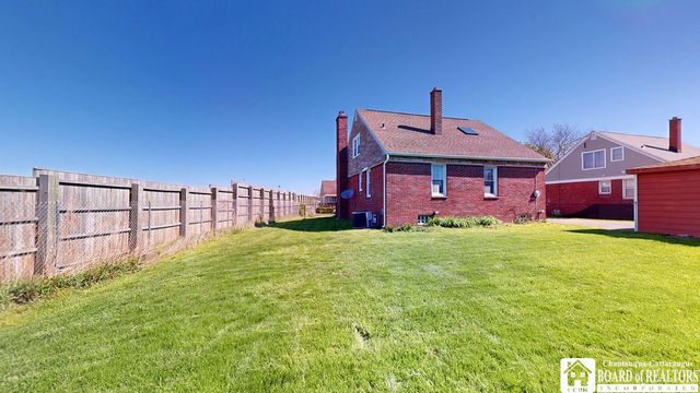 645 Mapleview Rd, Cheektowaga, NY 14225