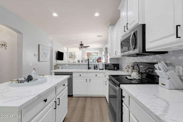 4253 S SOBOBA Street, Gilbert, AZ 85297