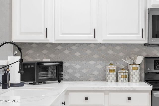 4253 S SOBOBA Street, Gilbert, AZ 85297