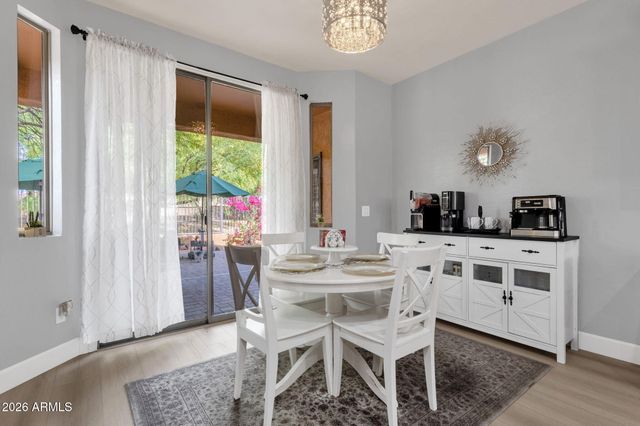 4253 S SOBOBA Street, Gilbert, AZ 85297