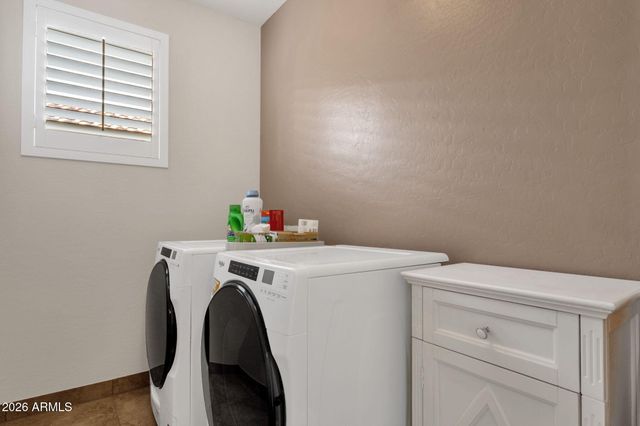 4253 S SOBOBA Street, Gilbert, AZ 85297