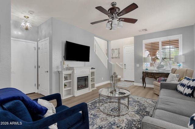 4253 S SOBOBA Street, Gilbert, AZ 85297