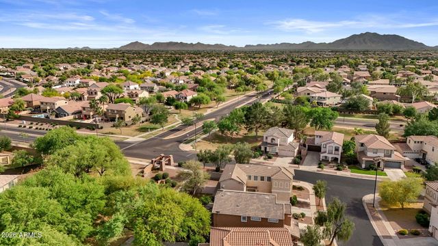 4253 S SOBOBA Street, Gilbert, AZ 85297