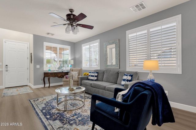 4253 S SOBOBA Street, Gilbert, AZ 85297