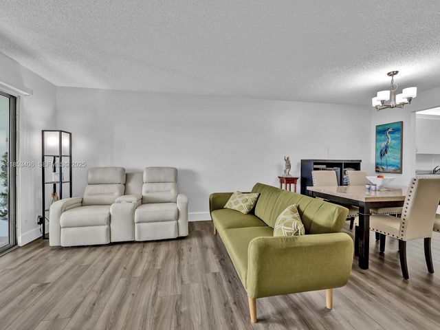 13001 SW 15th Court 104T, Pembroke Pines, FL 33027