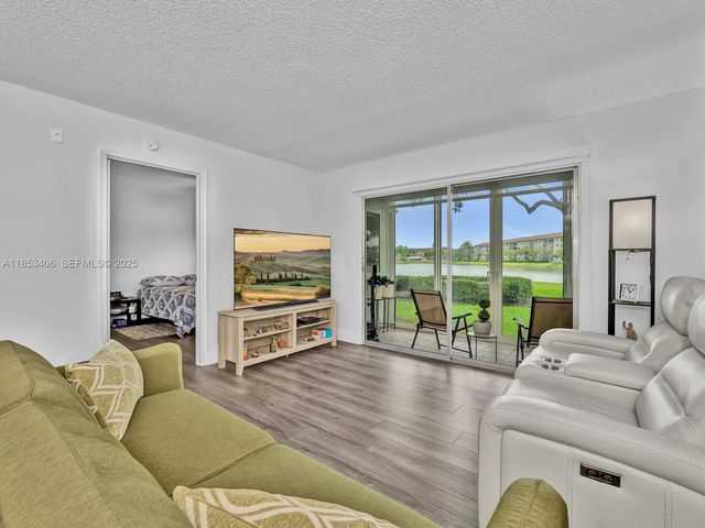 13001 SW 15th Court 104T, Pembroke Pines, FL 33027