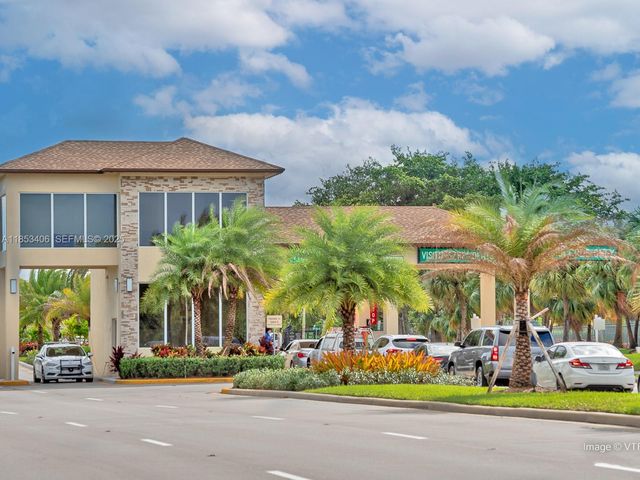13001 SW 15th Court 104T, Pembroke Pines, FL 33027