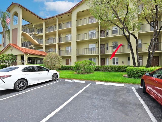 13001 SW 15th Court 104T, Pembroke Pines, FL 33027