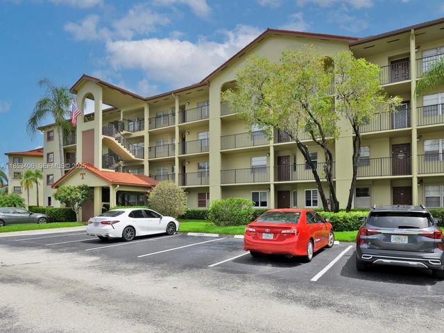 13001 SW 15th Court 104T, Pembroke Pines, FL 33027