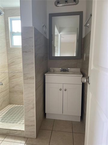 1935 Liberty St 1, Hollywood, FL 33020