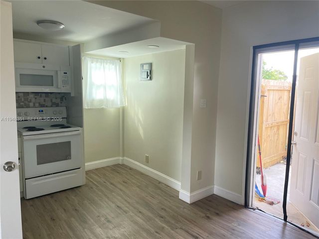 1935 Liberty St 1, Hollywood, FL 33020