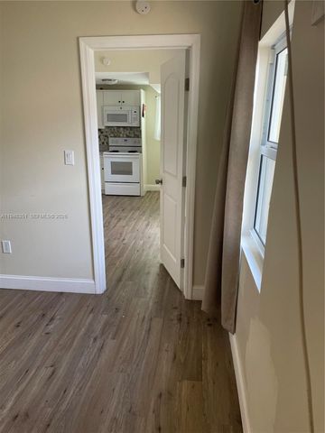 1935 Liberty St 1, Hollywood, FL 33020