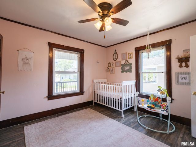9 HECKER Court, Pekin, IL 61554
