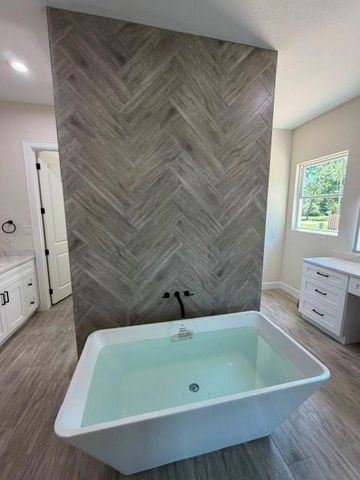 114 Magnolia Bend, Roman Forest, TX 77357